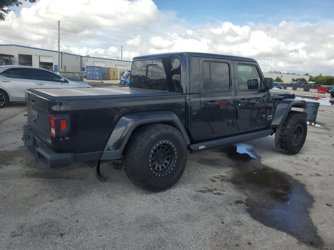 2022 JEEP Gladiator