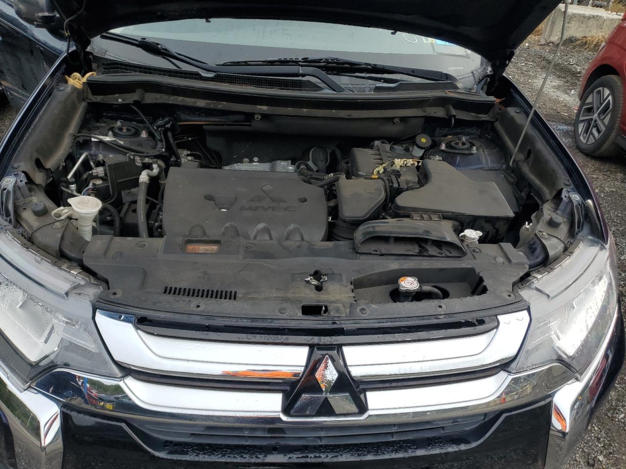 2018 MITSUBISHI outlander