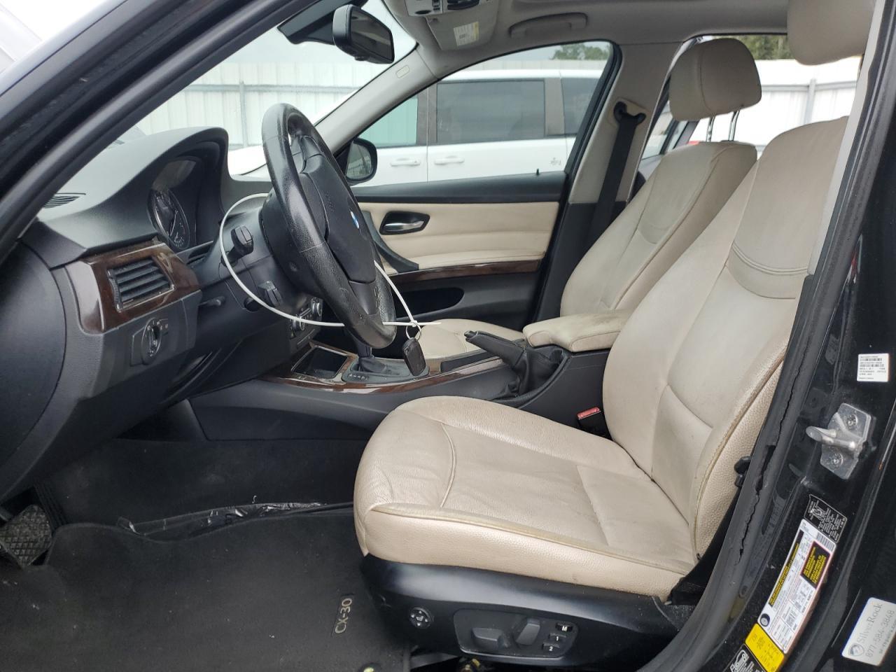 2011 BMW 3 SERIES