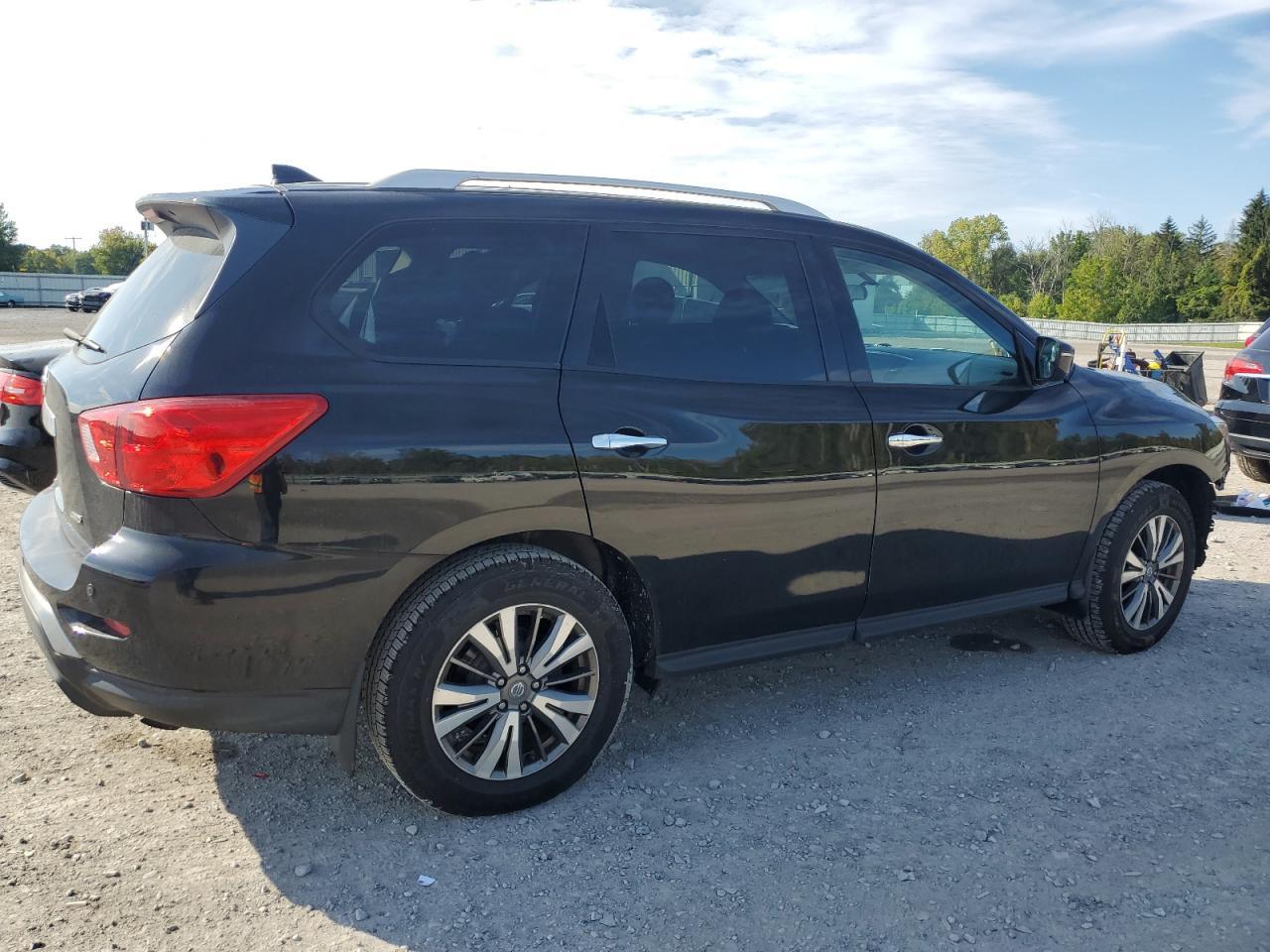 2019 NISSAN PATHFINDER