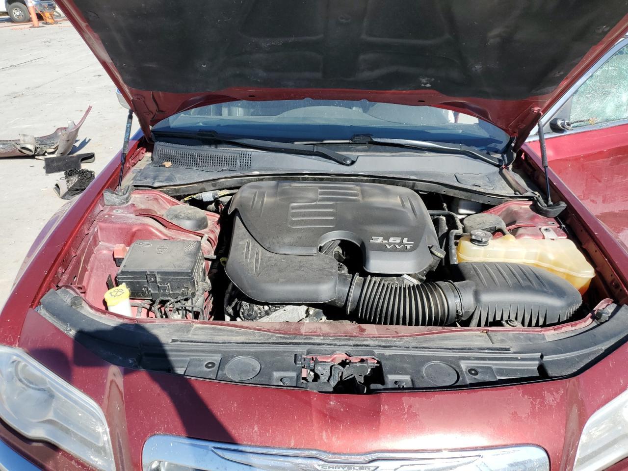 2014 CHRYSLER 300