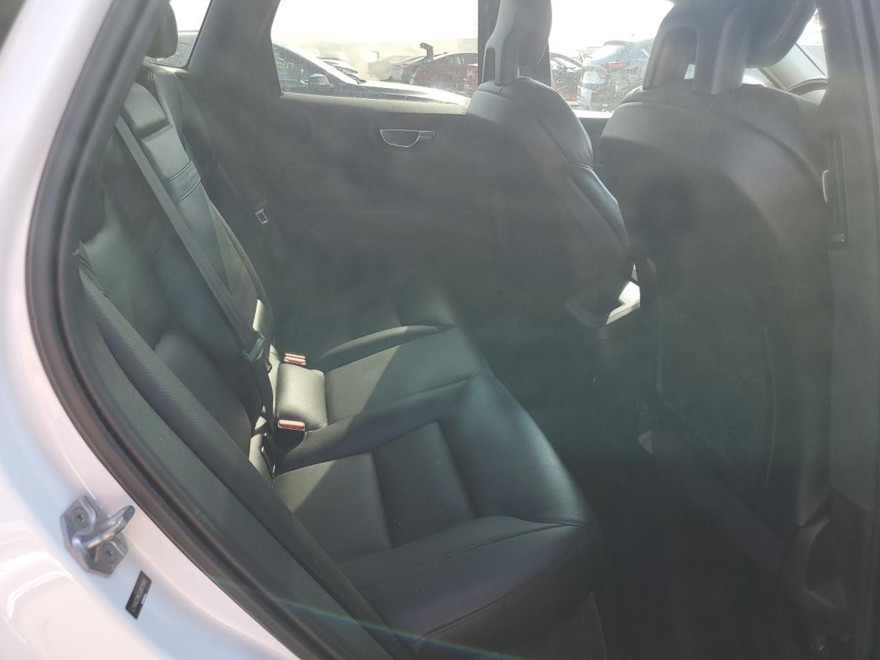 2018 VOLVO XC60