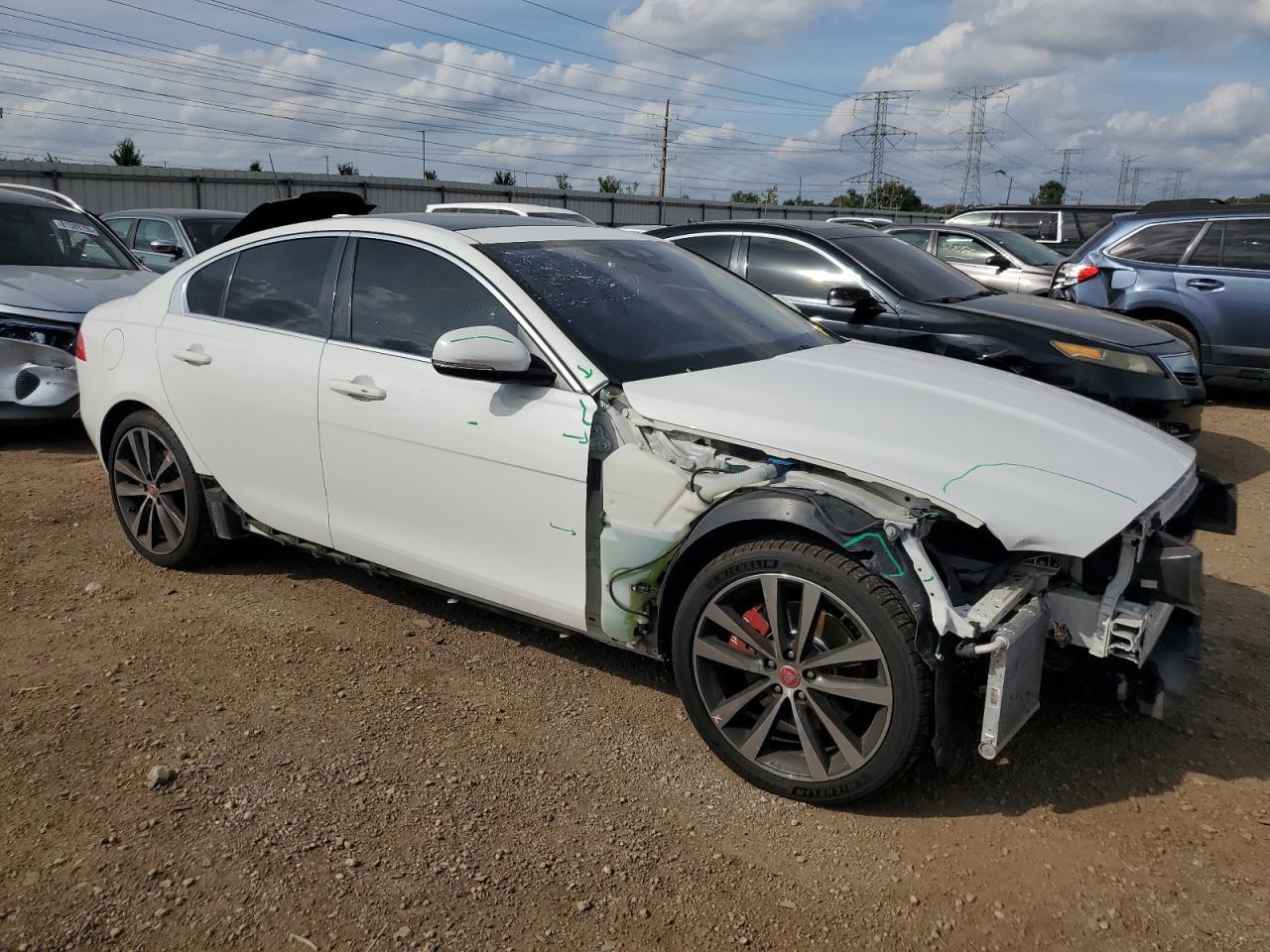 2018 JAGUAR XE