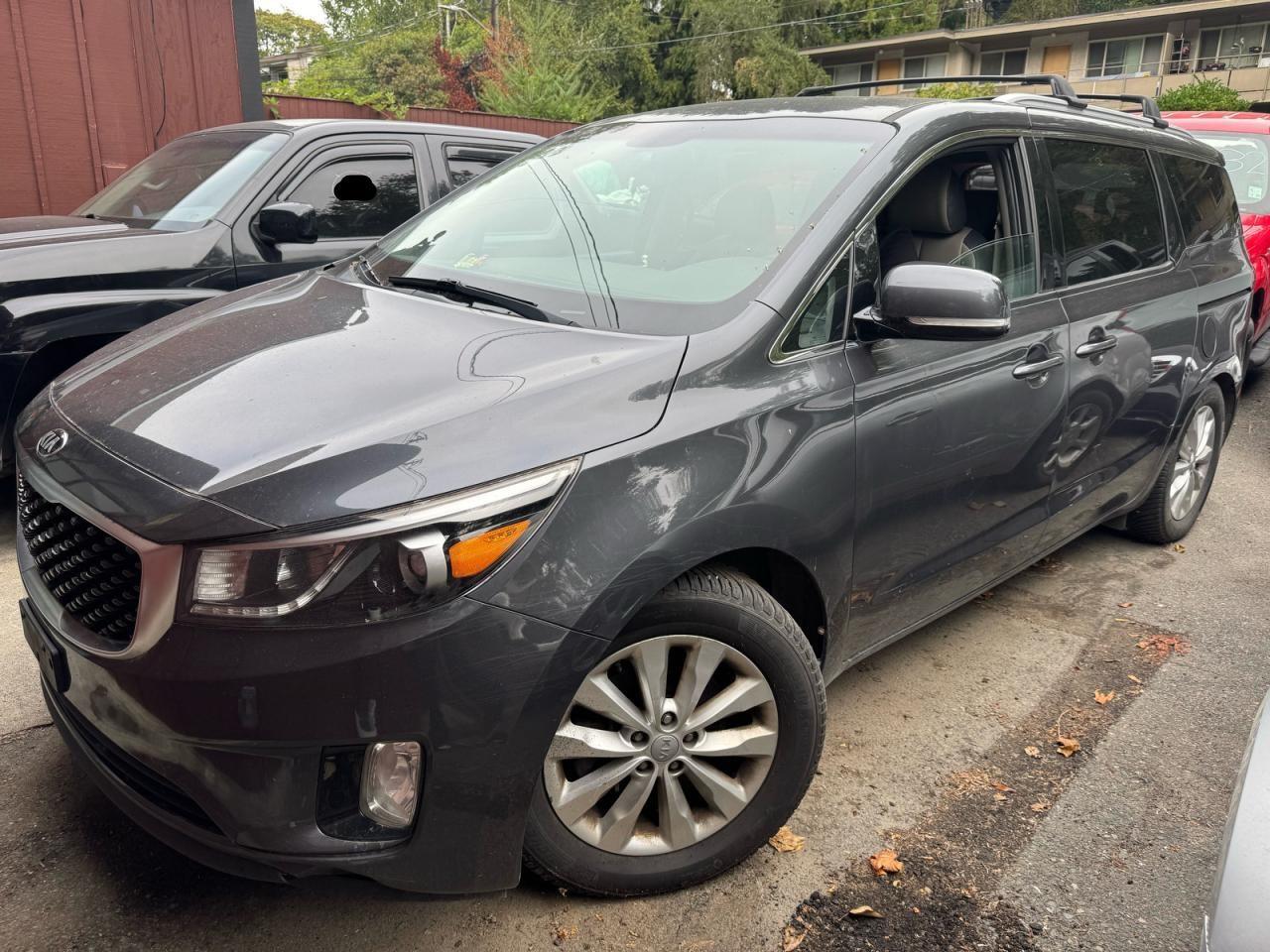 2015 KIA SEDONA