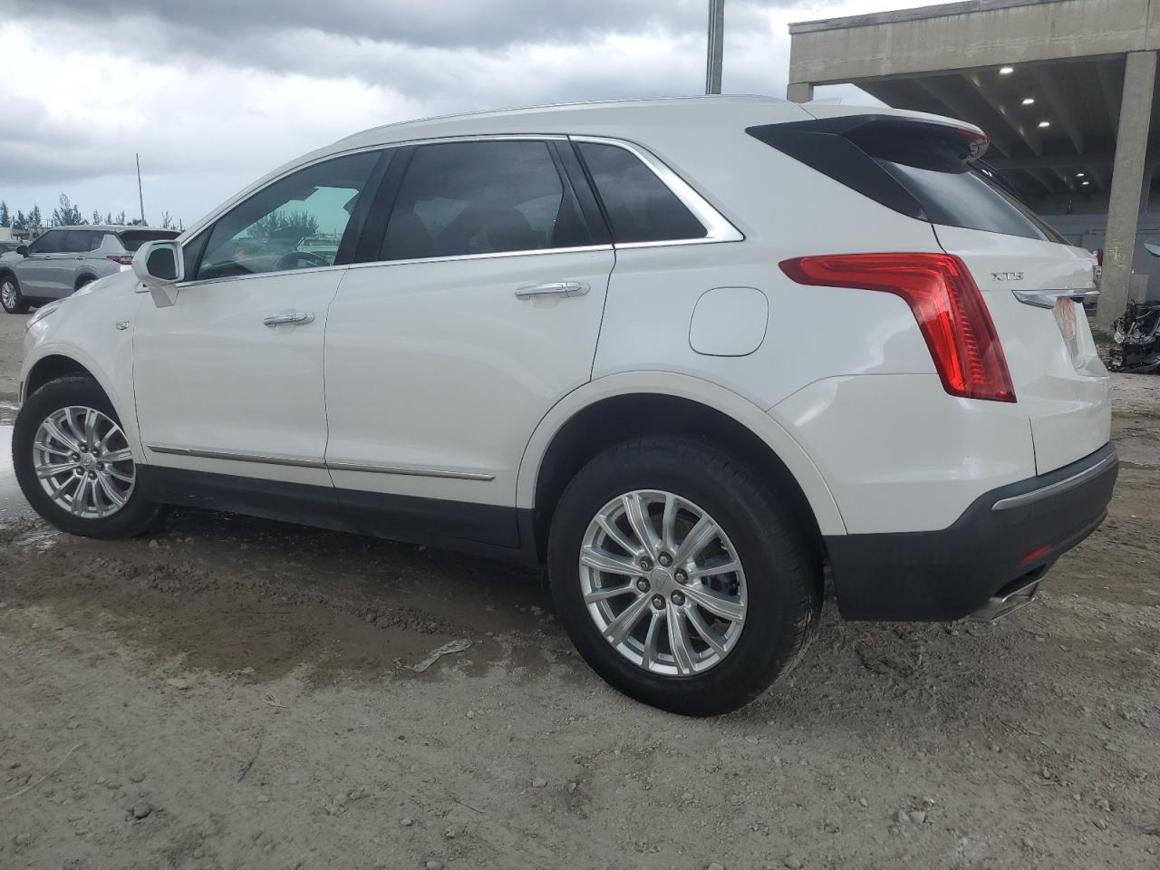 2018 CADILLAC XT5