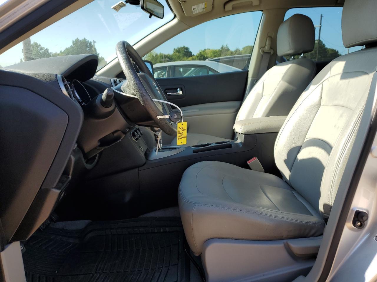 2010 NISSAN ROGUE