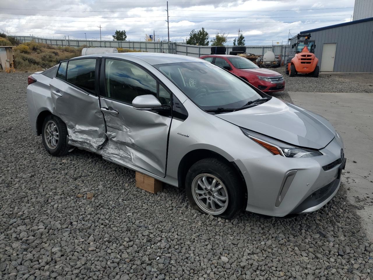2019 TOYOTA PRIUS