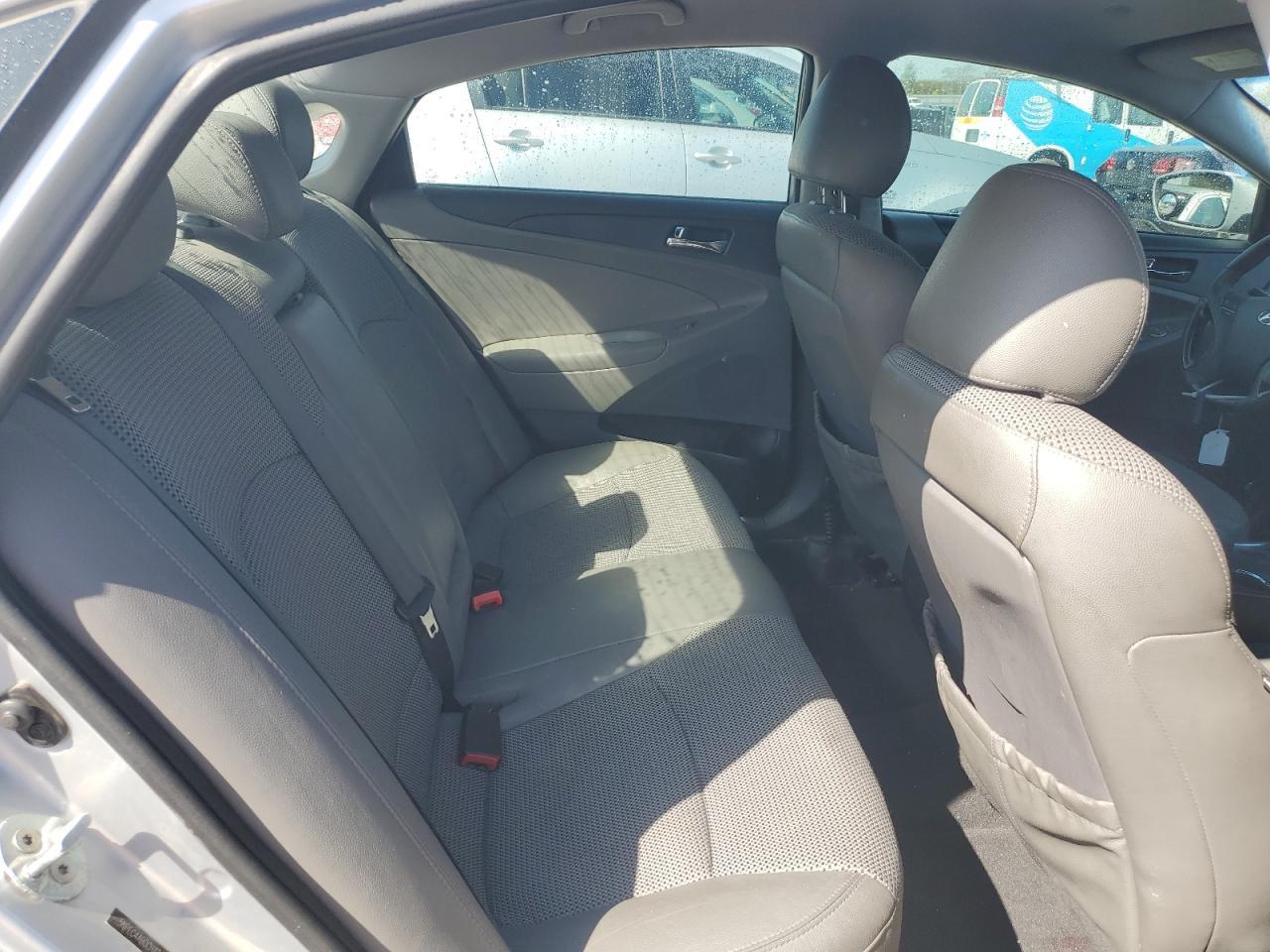 2012 HYUNDAI SONATA