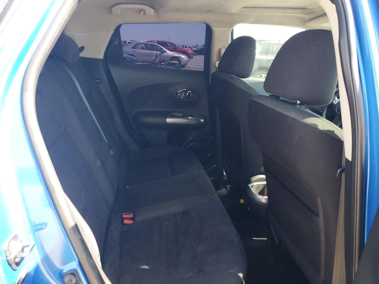 2011 NISSAN Juke