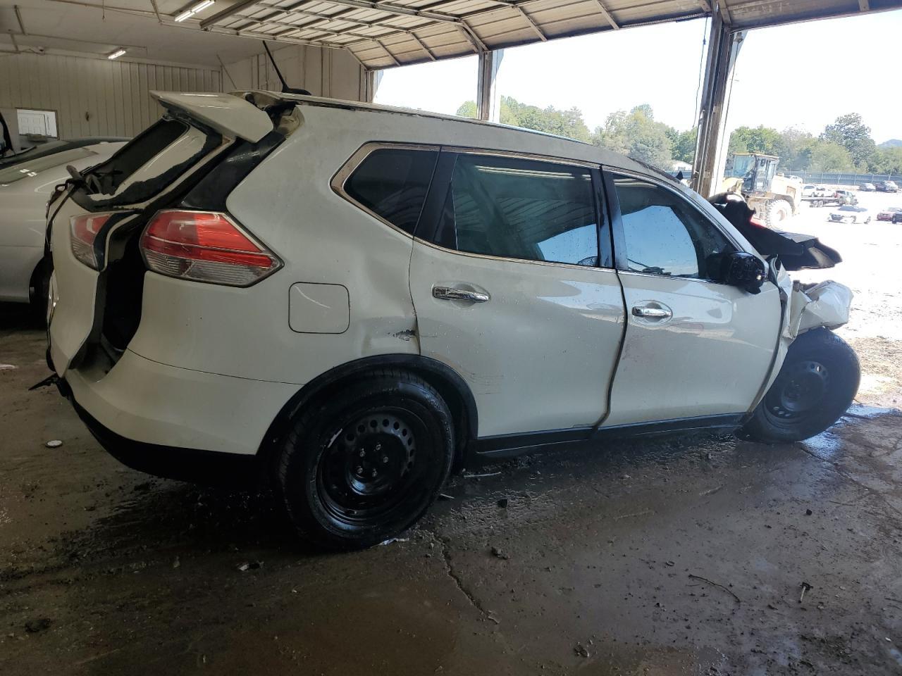 2015 NISSAN ROGUE