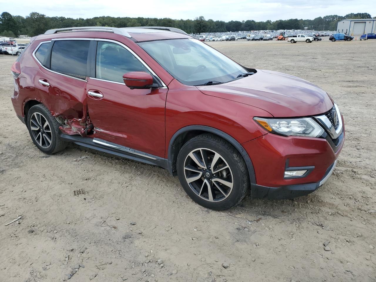 2019 NISSAN ROGUE