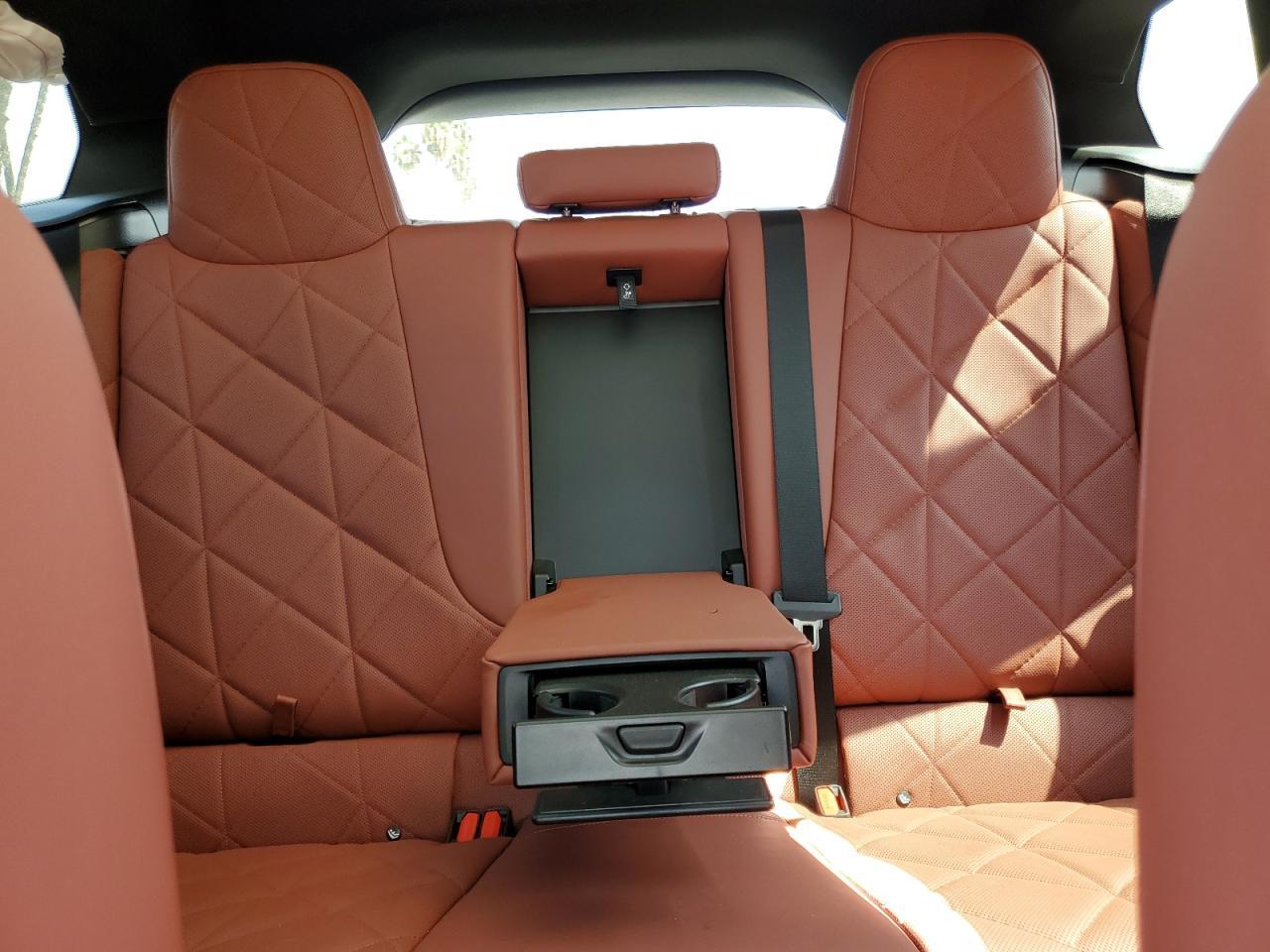 2024 BMW iX