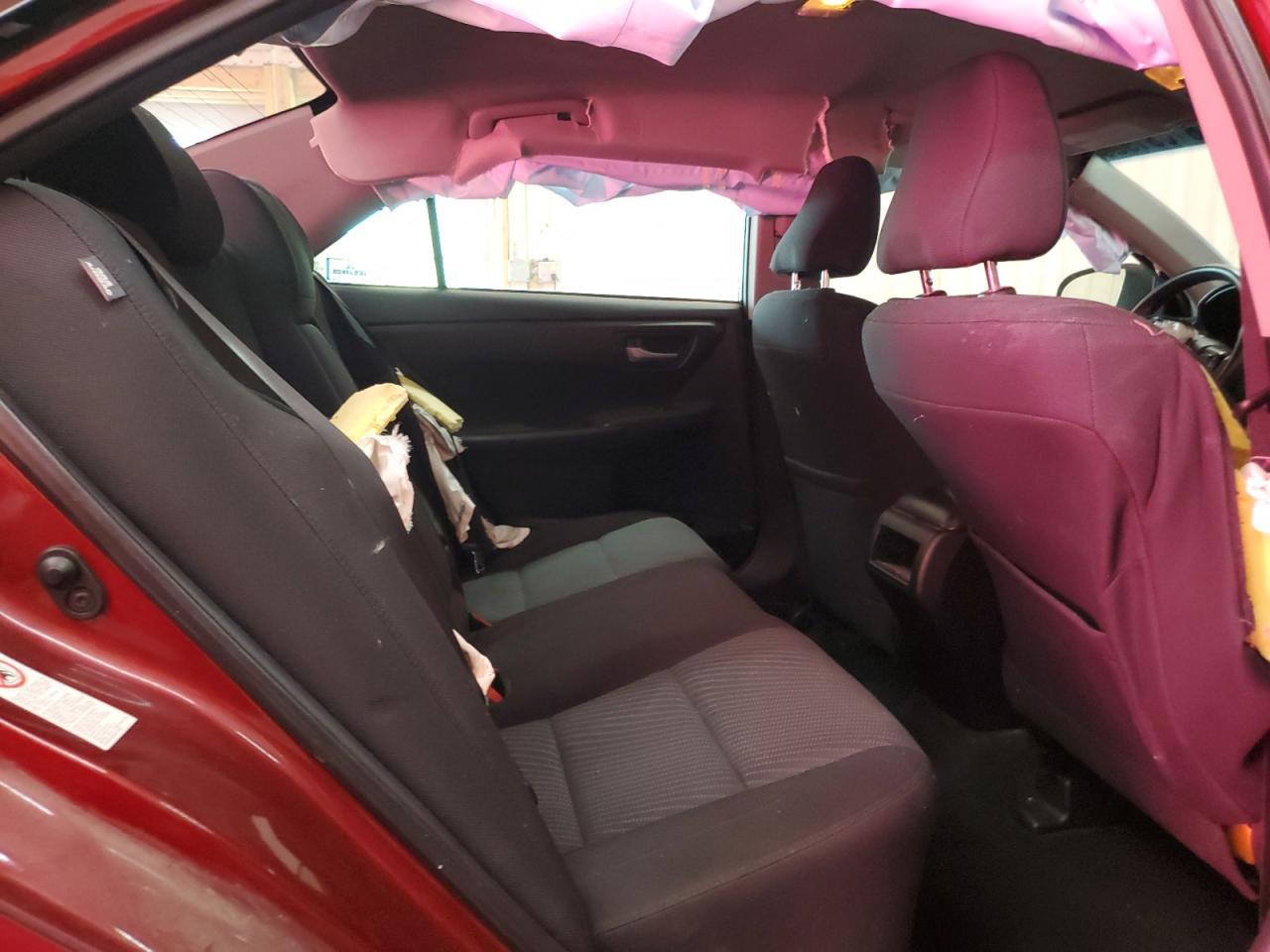 2016 TOYOTA CAMRY