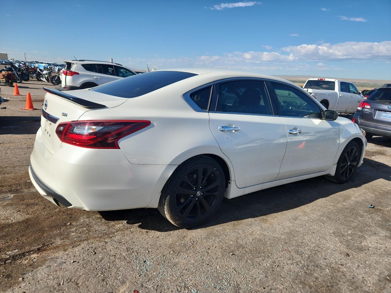 2017 NISSAN ALTIMA