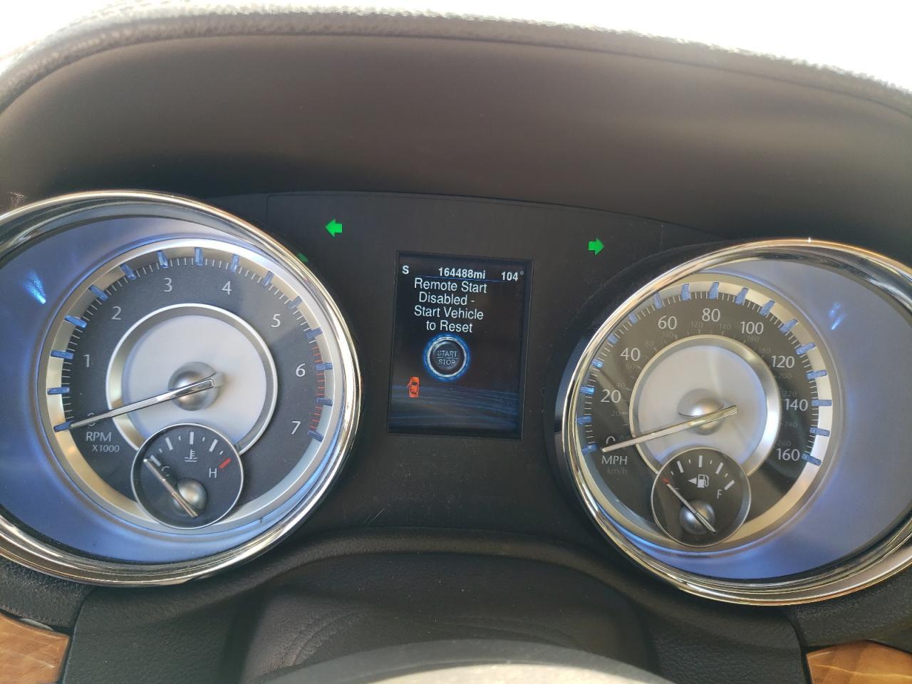 2014 CHRYSLER 300