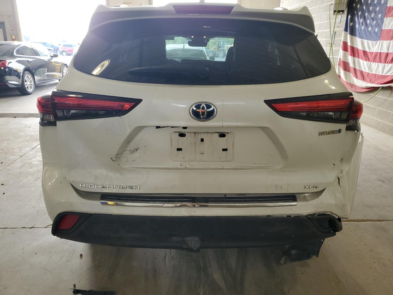 2021 TOYOTA HIGHLANDER