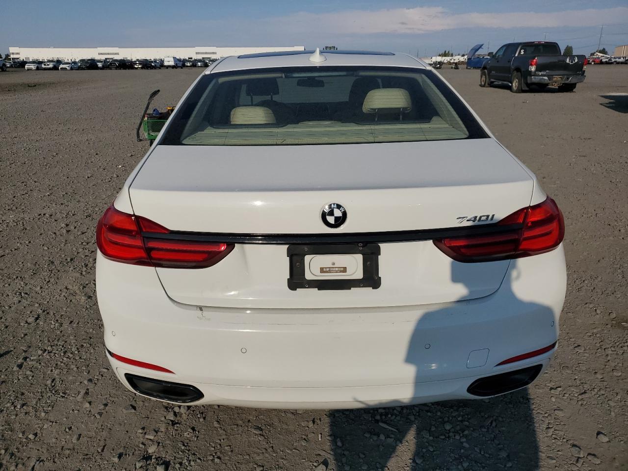 2016 BMW 7 series