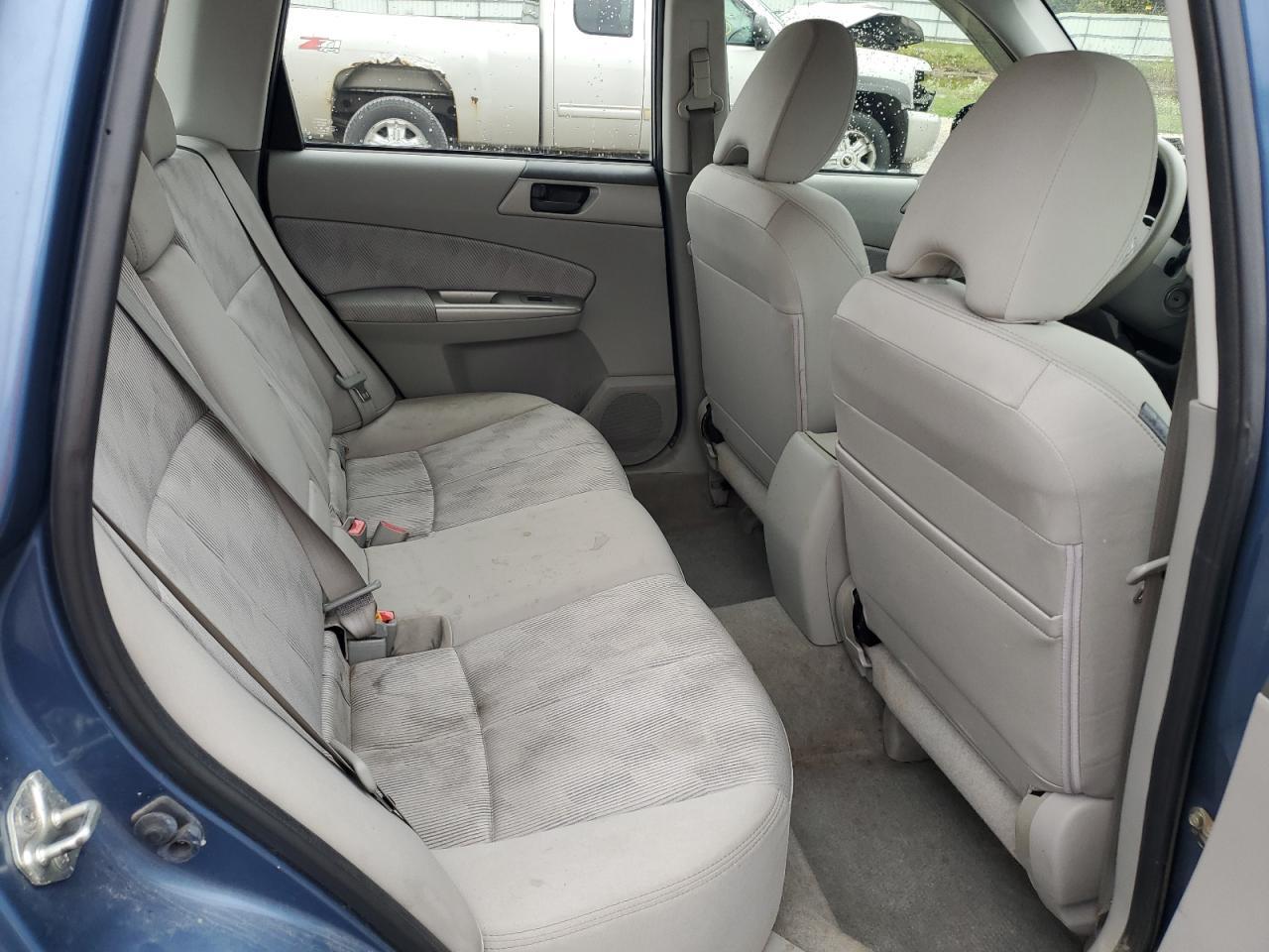 2010 SUBARU FORESTER