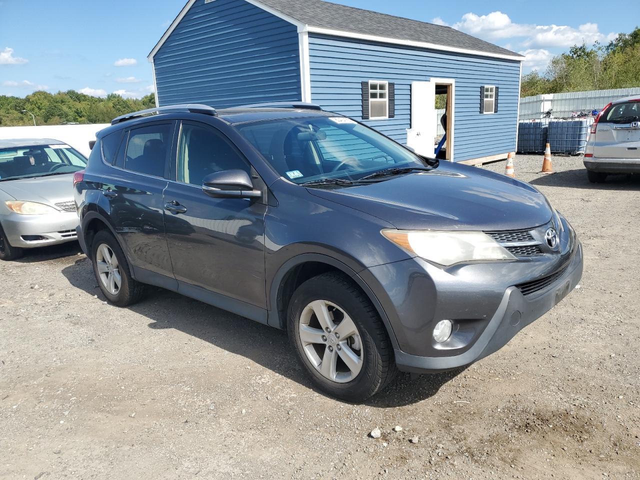 2013 TOYOTA RAV4
