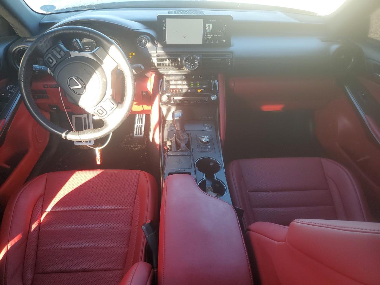 2023 LEXUS Is