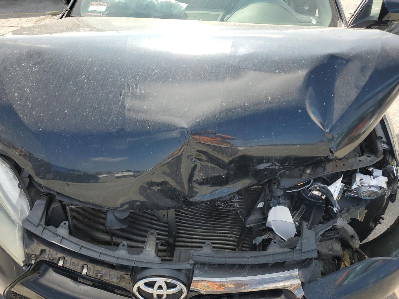 2016 TOYOTA CAMRY