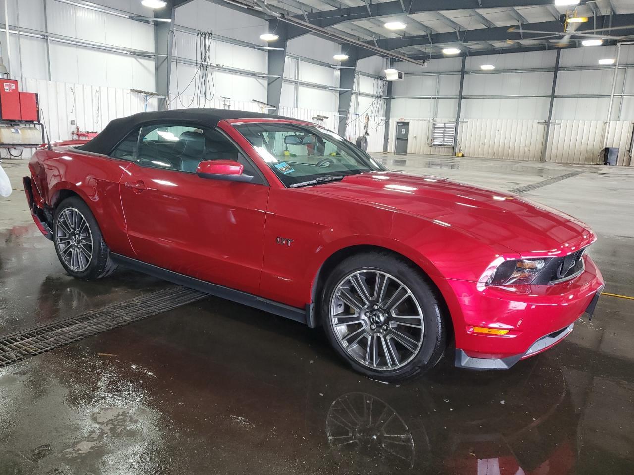 2010 FORD MUSTANG