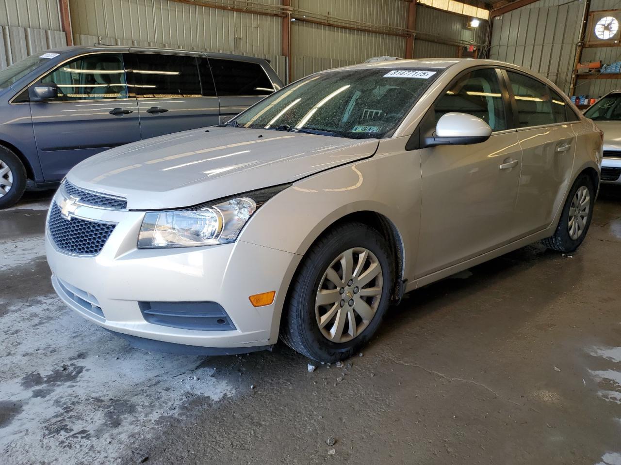 2011 CHEVROLET CRUZE