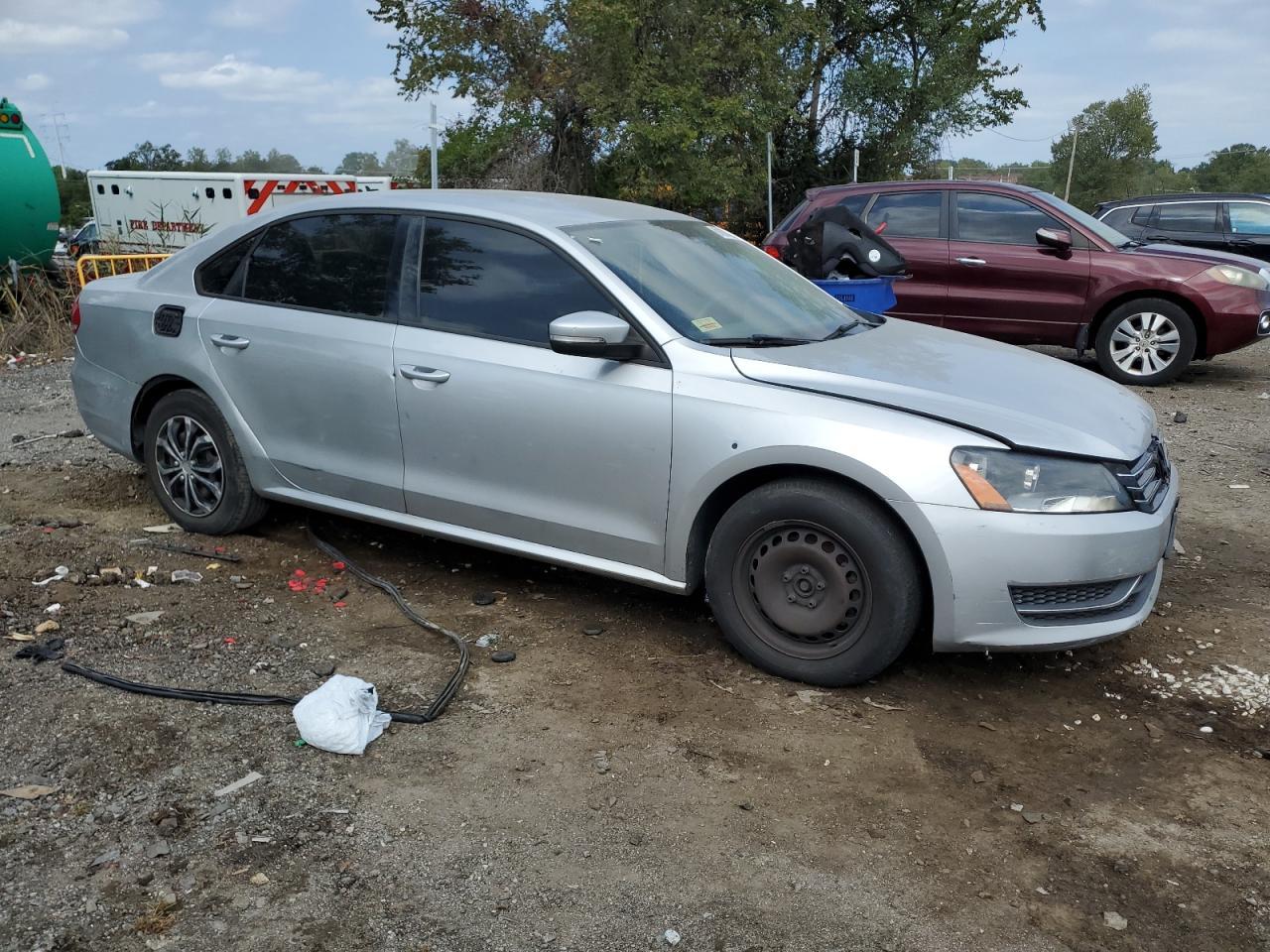 2014 VOLKSWAGEN Passat
