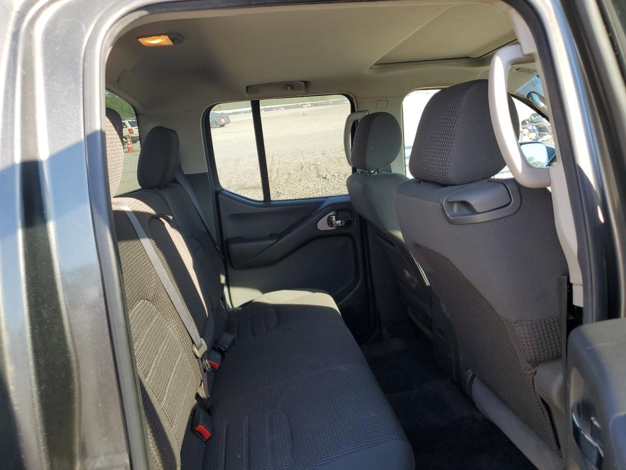 2005 NISSAN Frontier