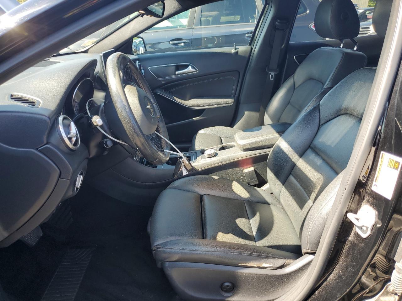 2016 MERCEDES-BENZ GLA-Class