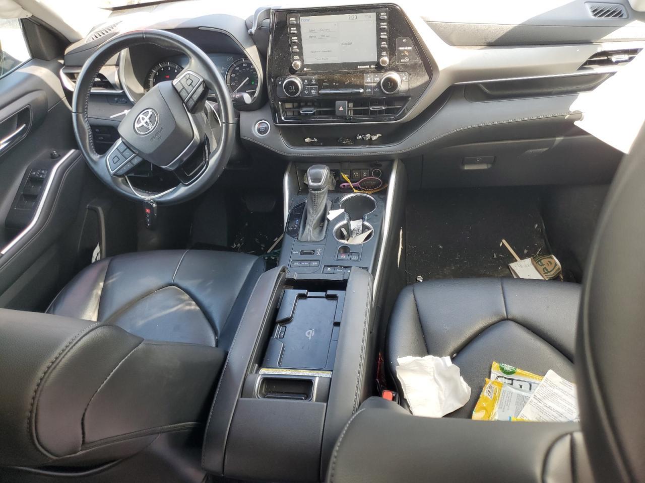 2021 TOYOTA HIGHLANDER