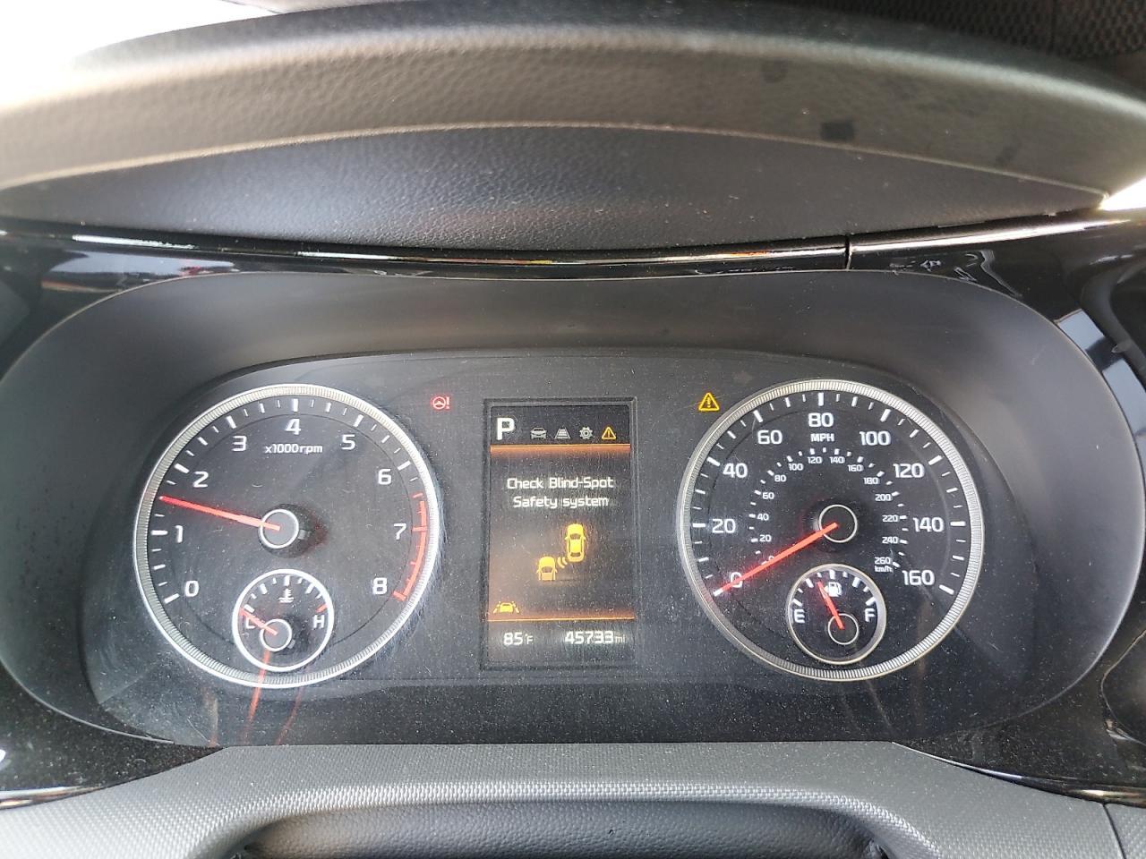 2022 KIA K5