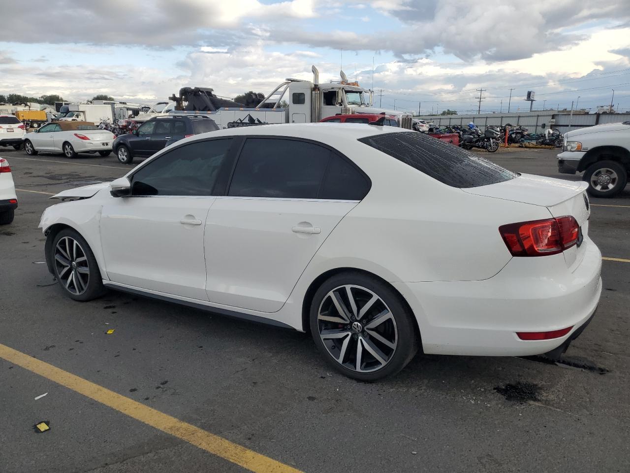 2014 VOLKSWAGEN JETTA