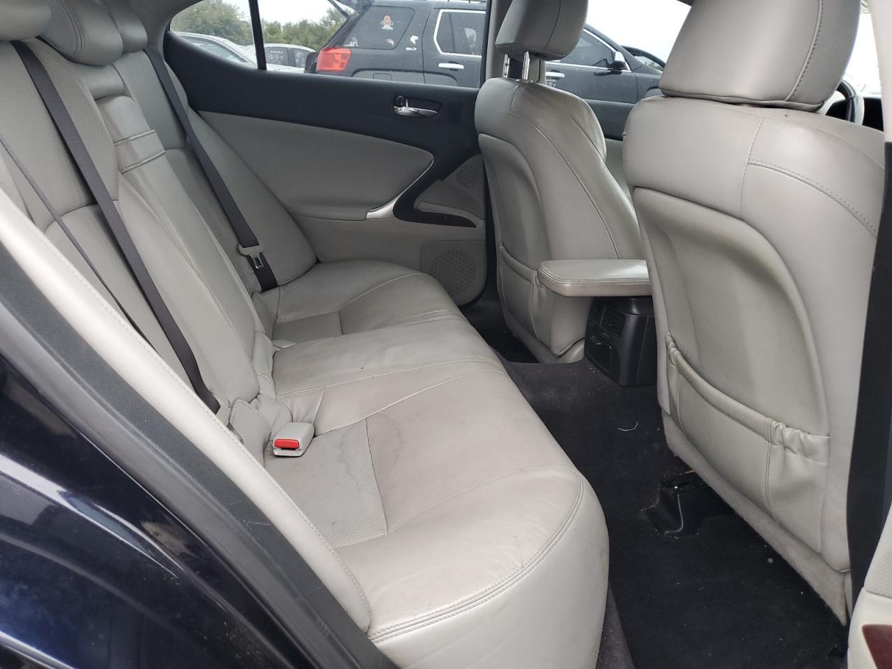 2008 LEXUS Is