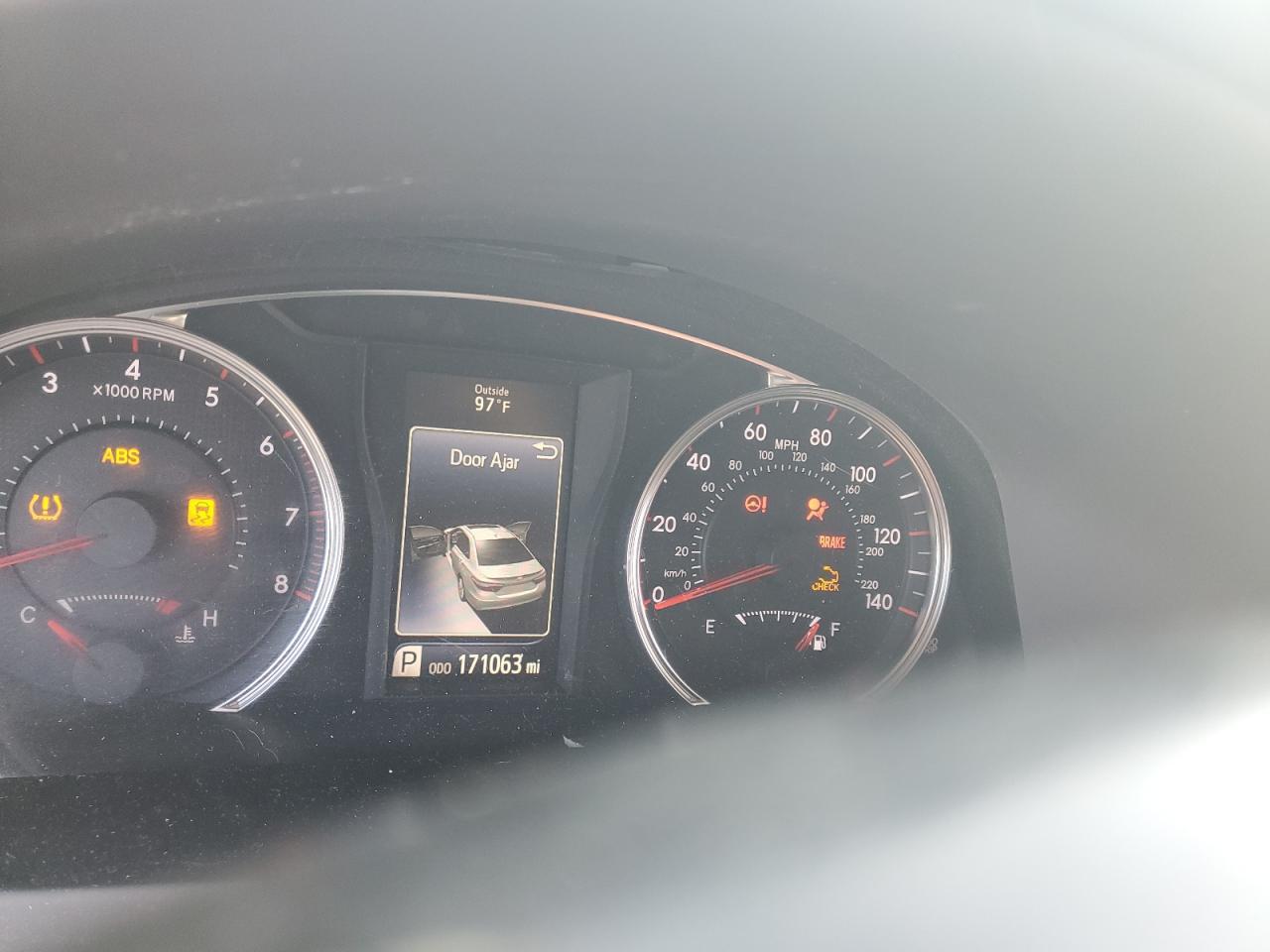 2015 TOYOTA CAMRY