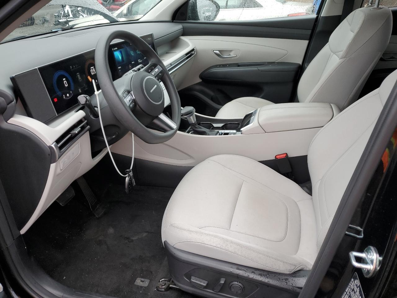 2025 HYUNDAI TUCSON