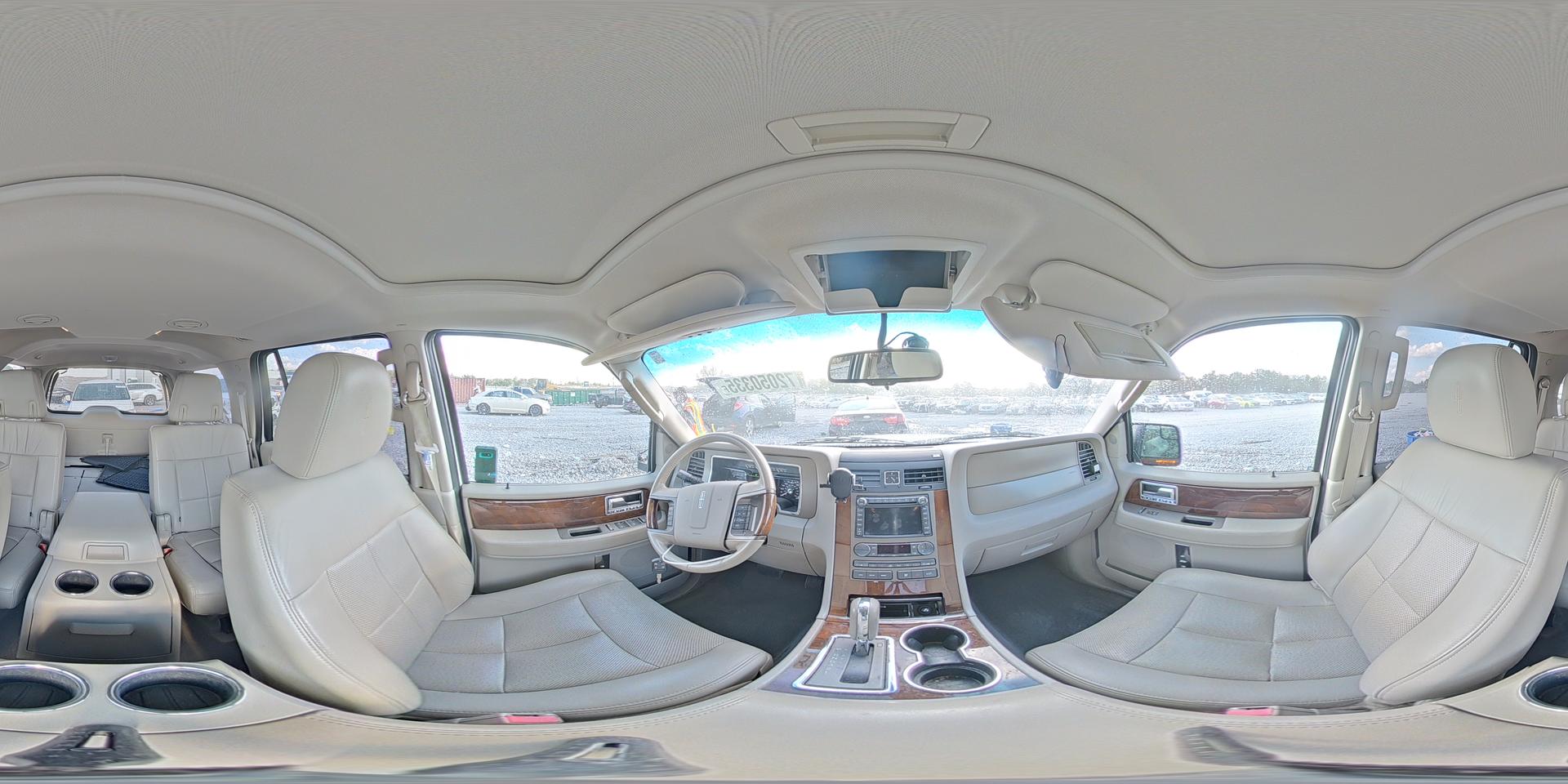 2013 LINCOLN Navigator