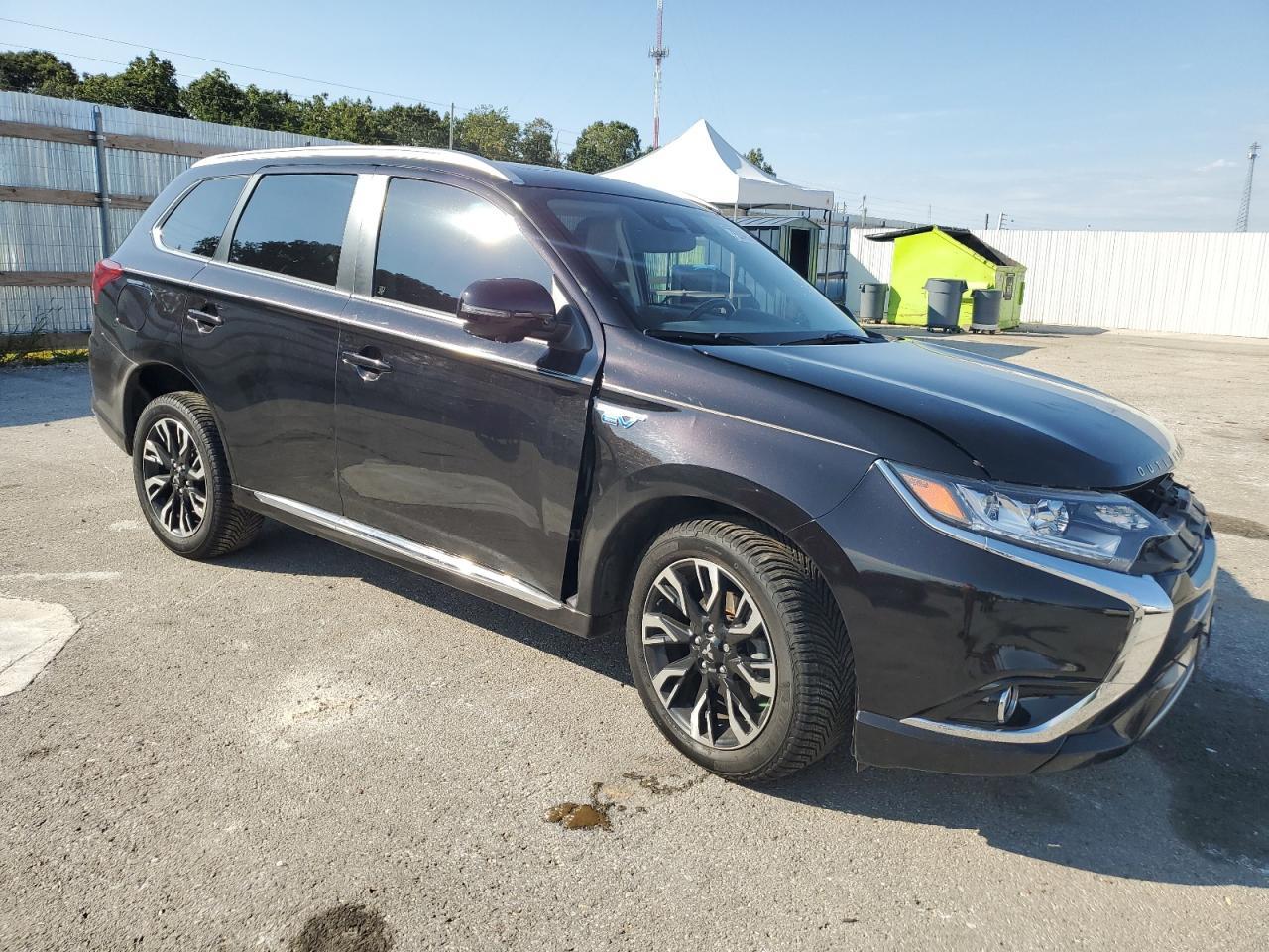 2018 MITSUBISHI outlander