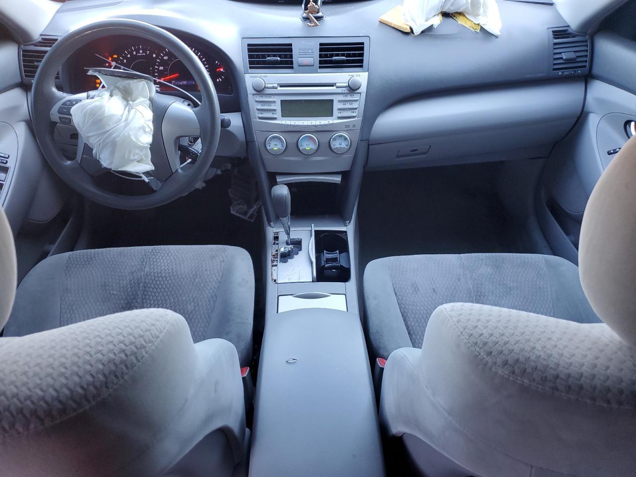 2010 TOYOTA CAMRY