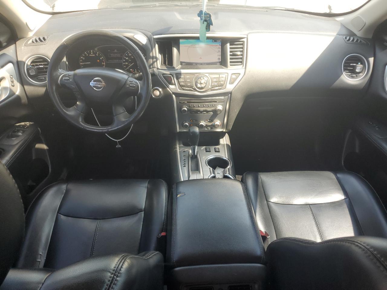 2017 NISSAN PATHFINDER
