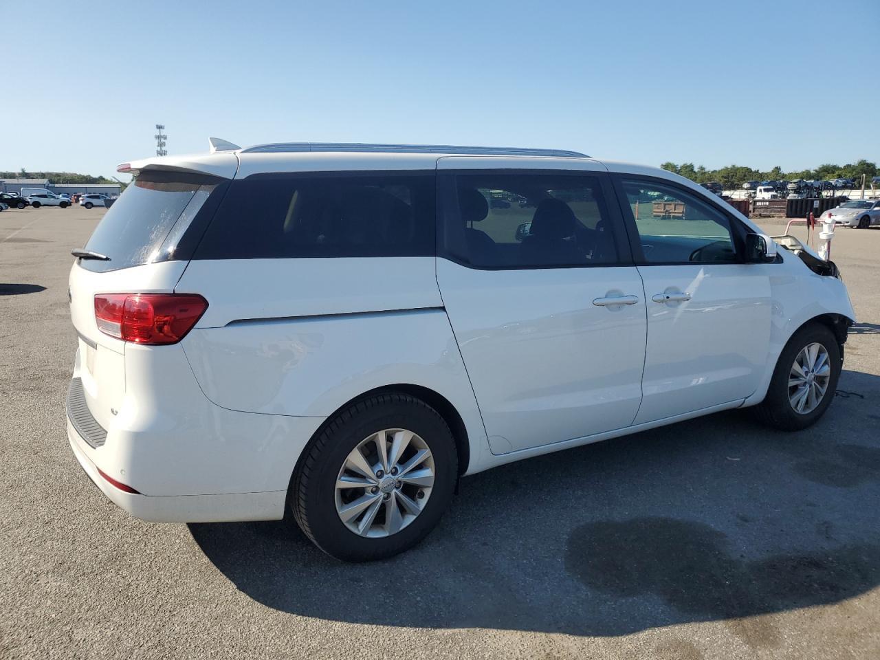 2017 KIA SEDONA