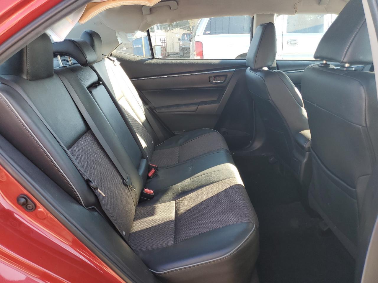 2016 TOYOTA COROLLA