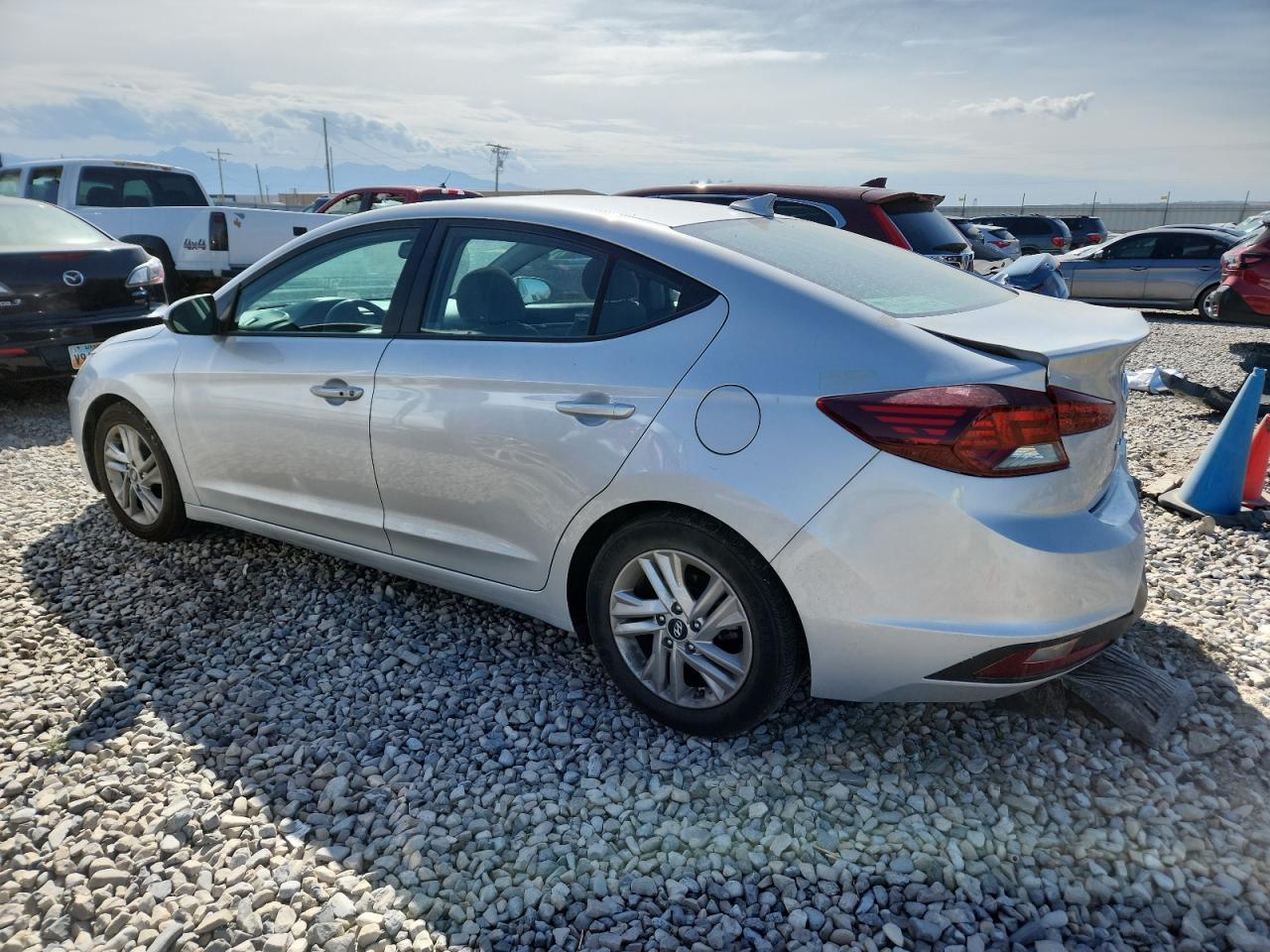 2019 HYUNDAI ELANTRA
