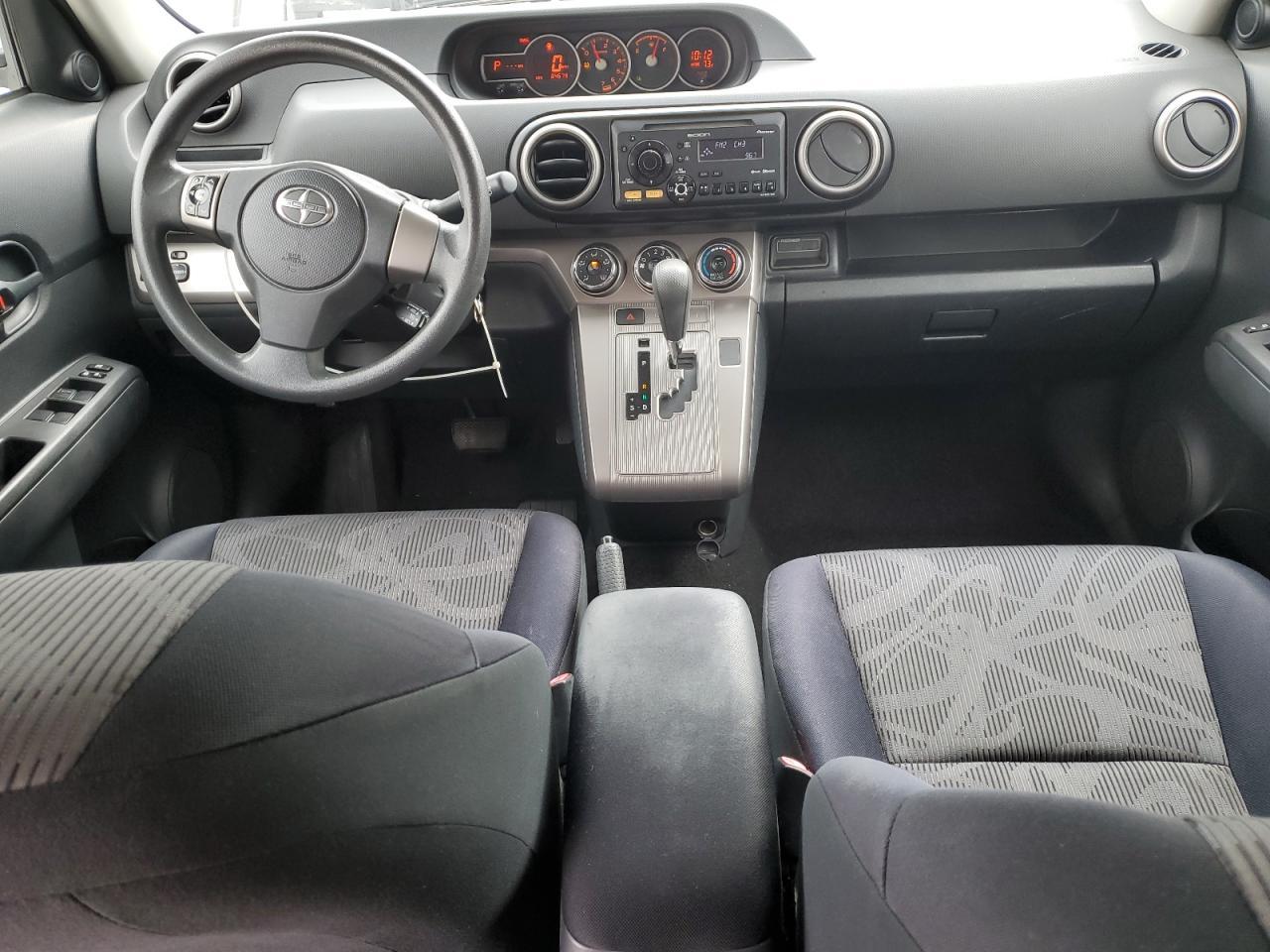 2013 TOYOTA SCION