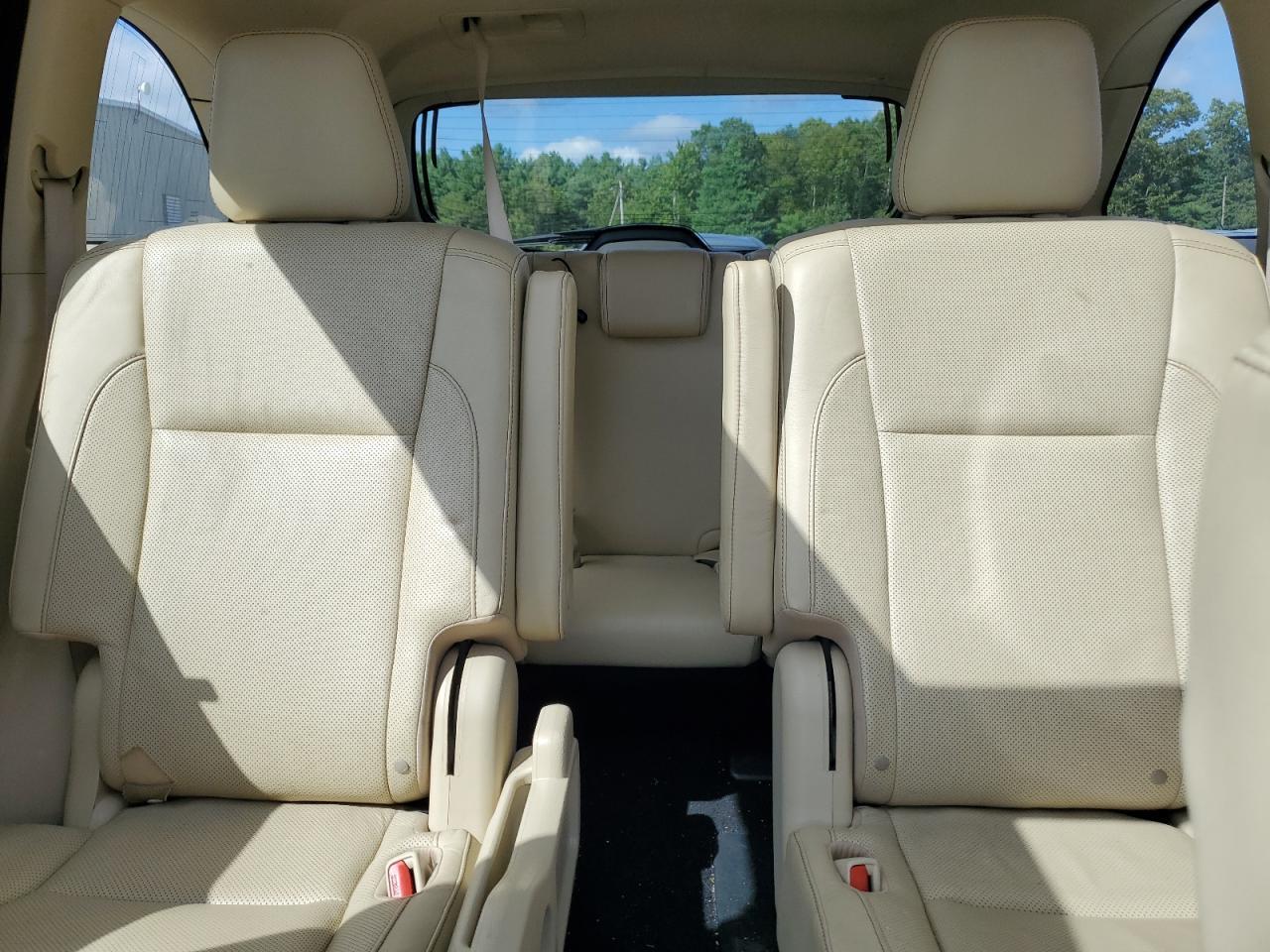 2016 TOYOTA HIGHLANDER