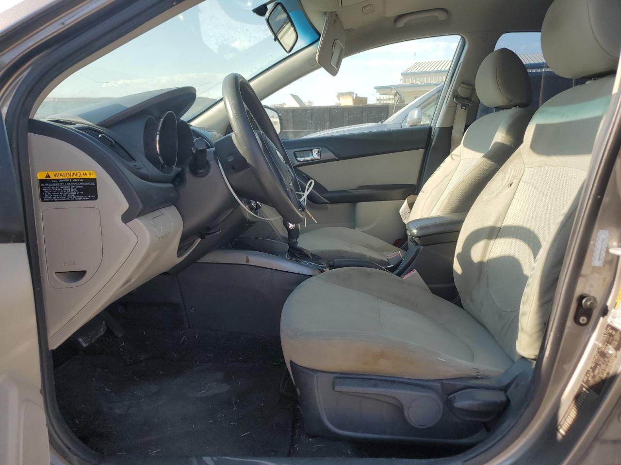 2013 KIA FORTE
