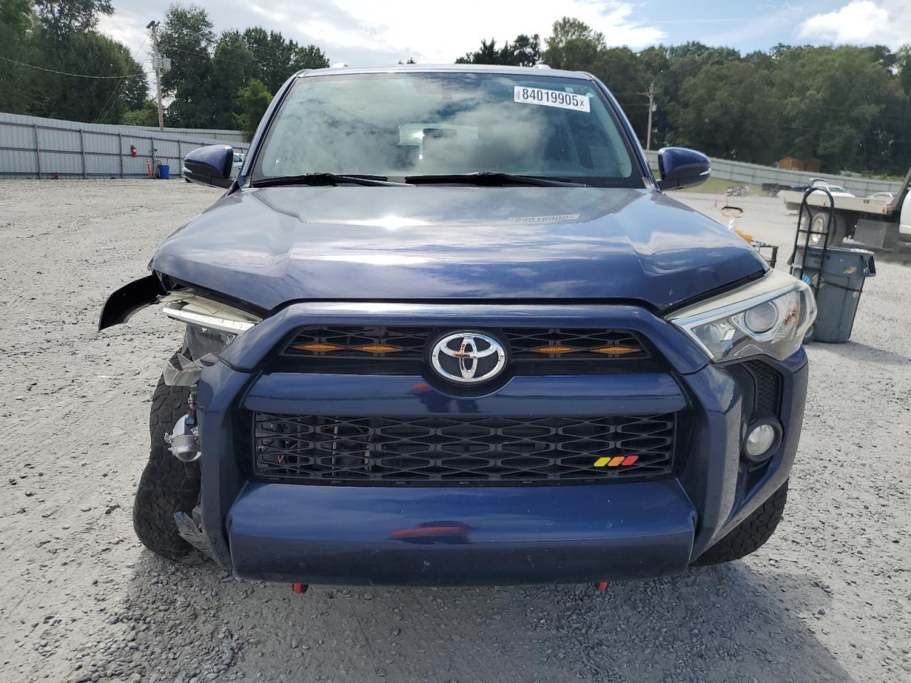 2017 TOYOTA 4Runner