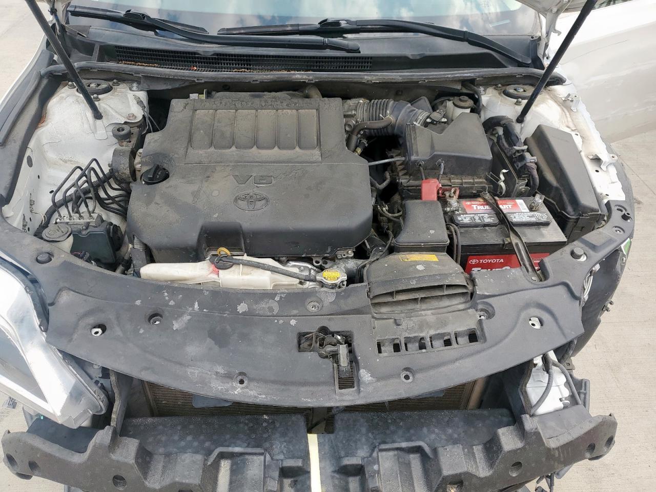 2014 TOYOTA Avalon