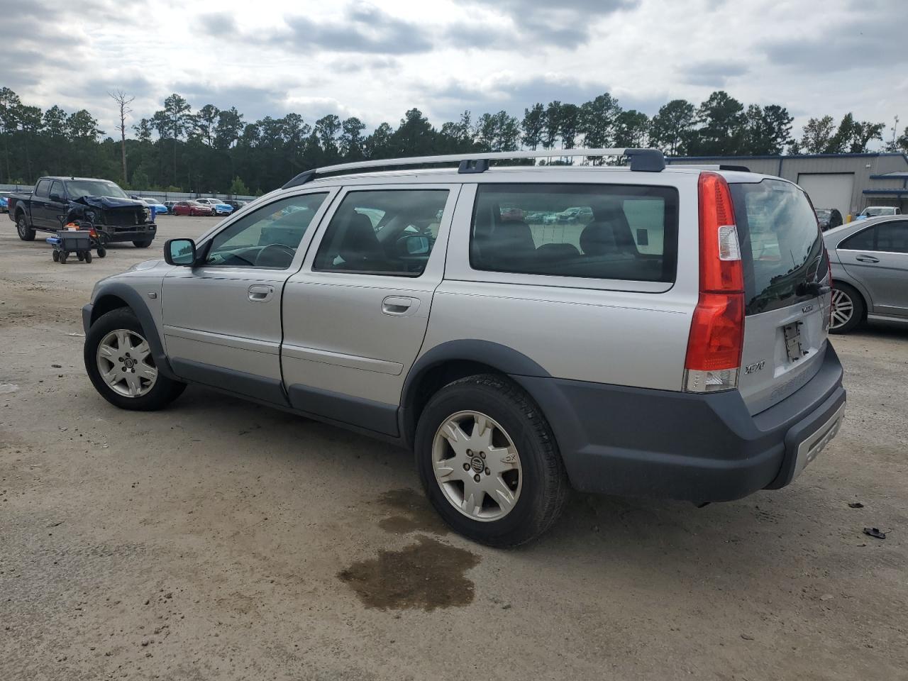 2006 VOLVO XC70