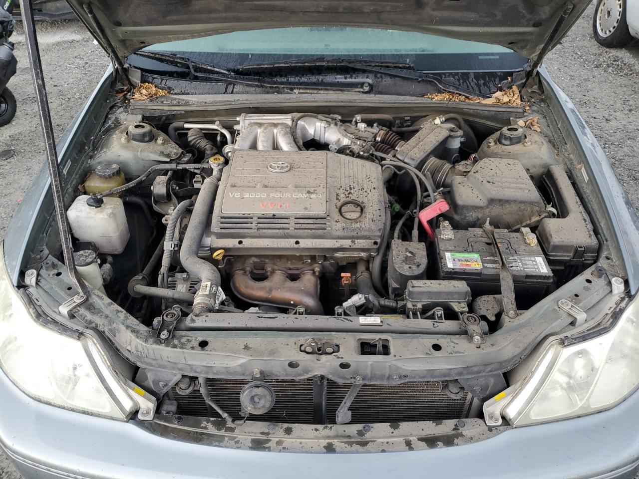 2003 TOYOTA Avalon